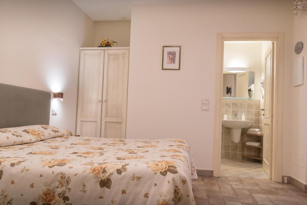 Bed and Breakfast Rosa Di Assisi Бастія-Умбра Екстер'єр фото
