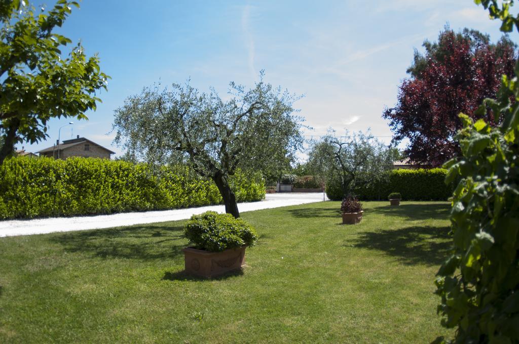 Bed and Breakfast Rosa Di Assisi Бастія-Умбра Екстер'єр фото
