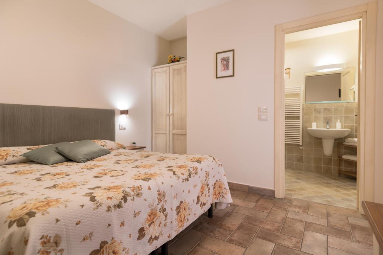 Bed and Breakfast Rosa Di Assisi Бастія-Умбра Екстер'єр фото