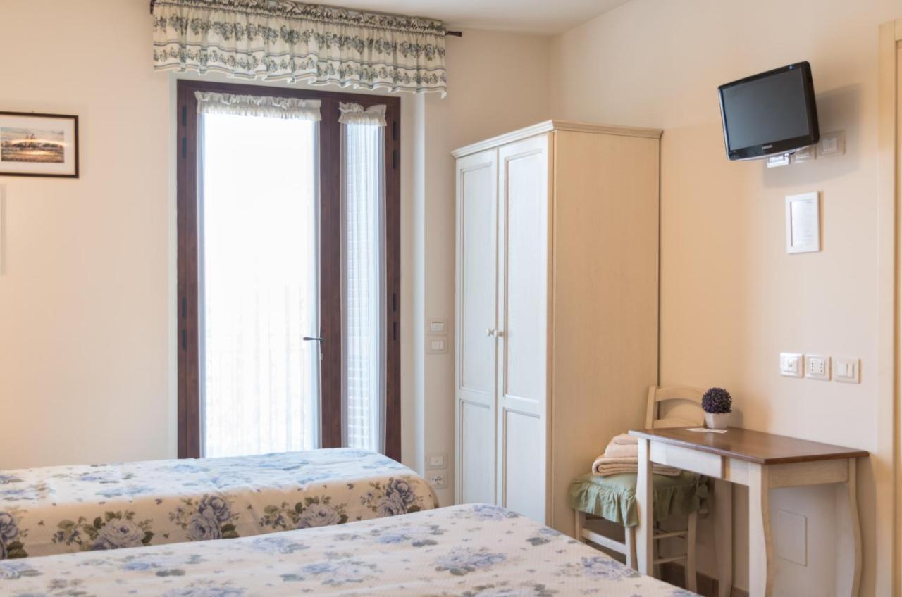 Bed and Breakfast Rosa Di Assisi Бастія-Умбра Екстер'єр фото