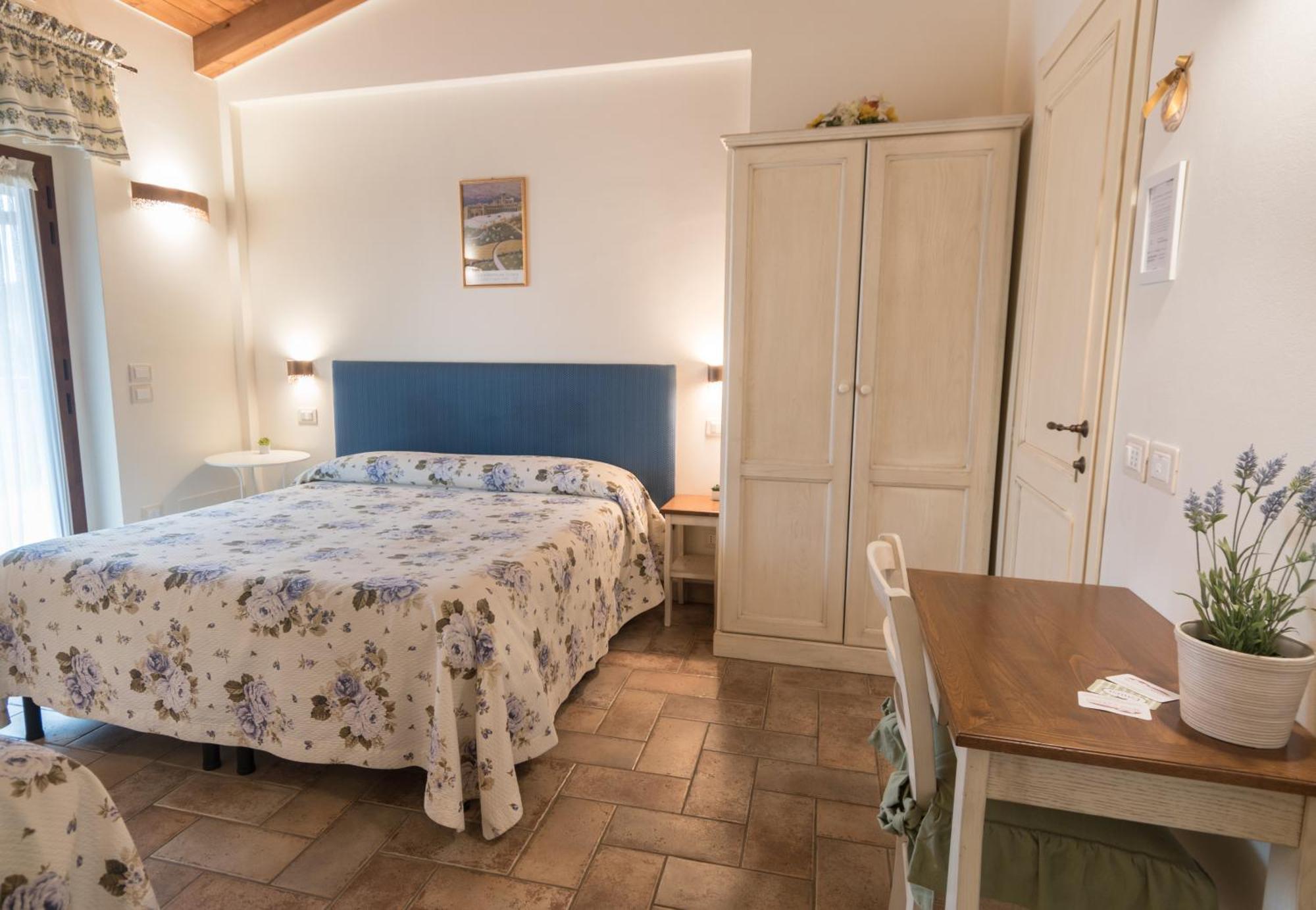 Bed and Breakfast Rosa Di Assisi Бастія-Умбра Екстер'єр фото