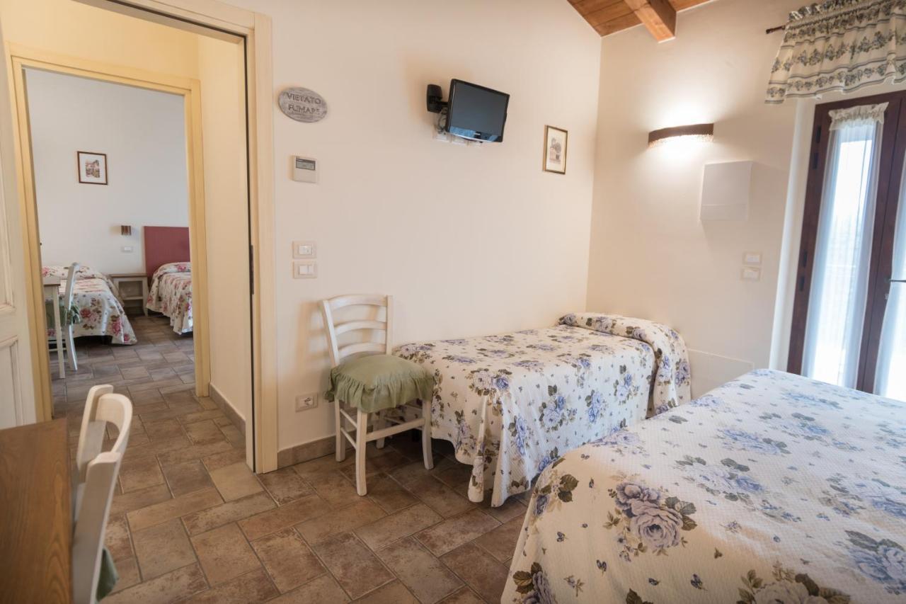 Bed and Breakfast Rosa Di Assisi Бастія-Умбра Екстер'єр фото