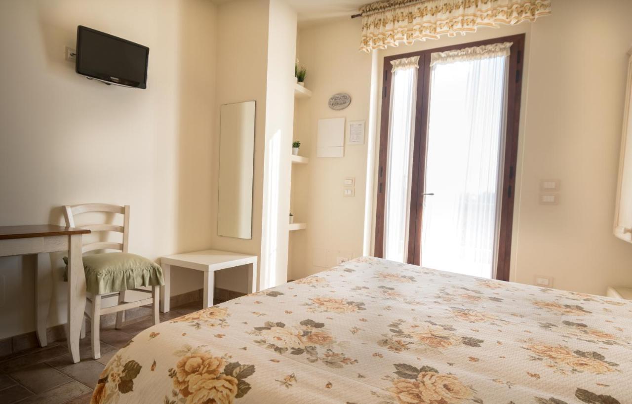 Bed and Breakfast Rosa Di Assisi Бастія-Умбра Екстер'єр фото