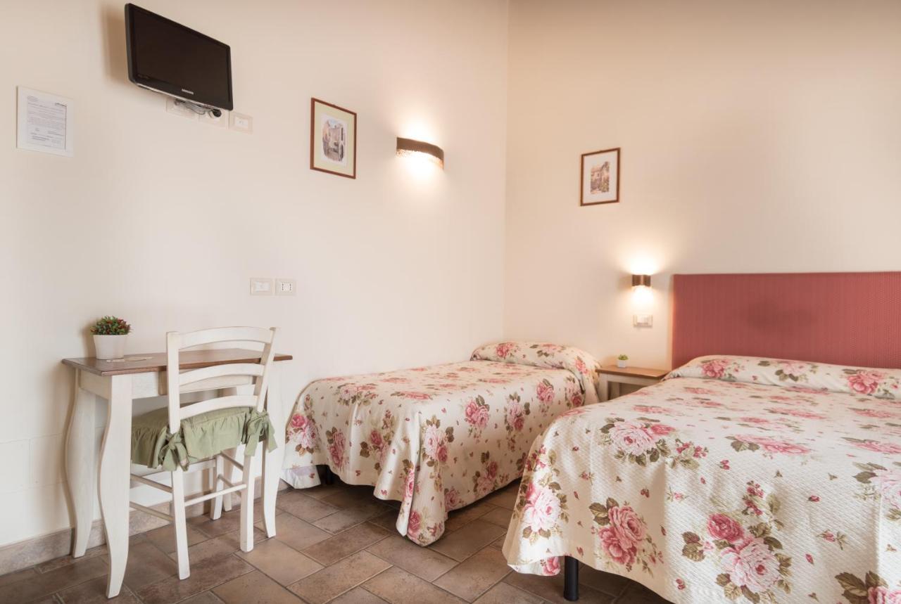Bed and Breakfast Rosa Di Assisi Бастія-Умбра Екстер'єр фото